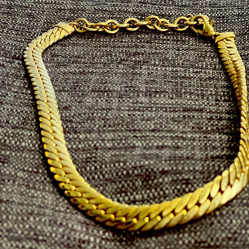 Gold necklace 16”